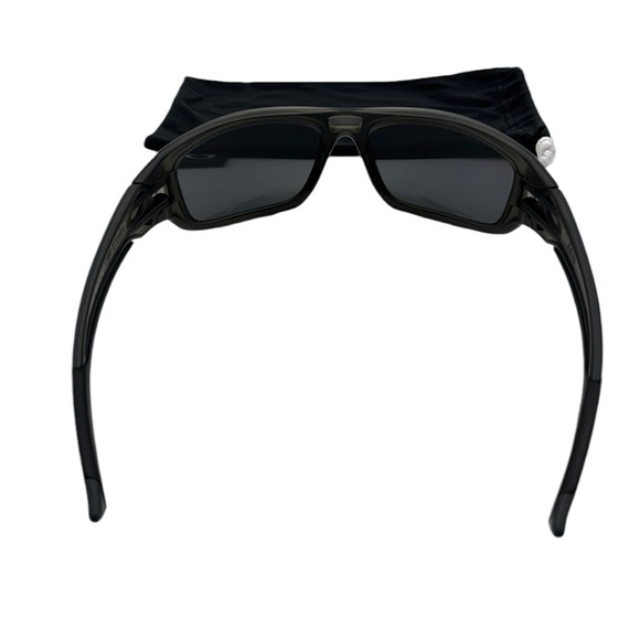 Oakley Valve 60mm Polarized Wrap Sunglasses - Picture 5 of 15